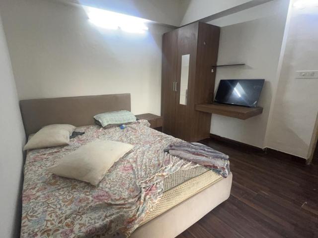 1 BHK Apartment in Sector 137 for rent Noida. The reference number is 19952315