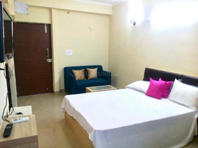 1 BHK Apartment in Sector 137 for rent Noida. The reference number is 20767334