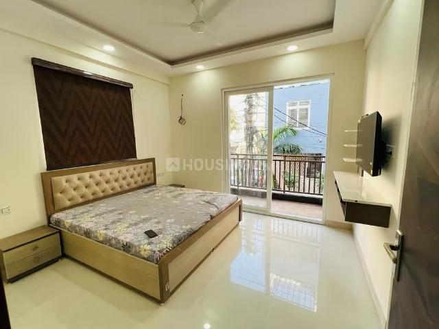 1 BHK Apartment in Sector 21 for rent Gurgaon. The reference number is 18134243