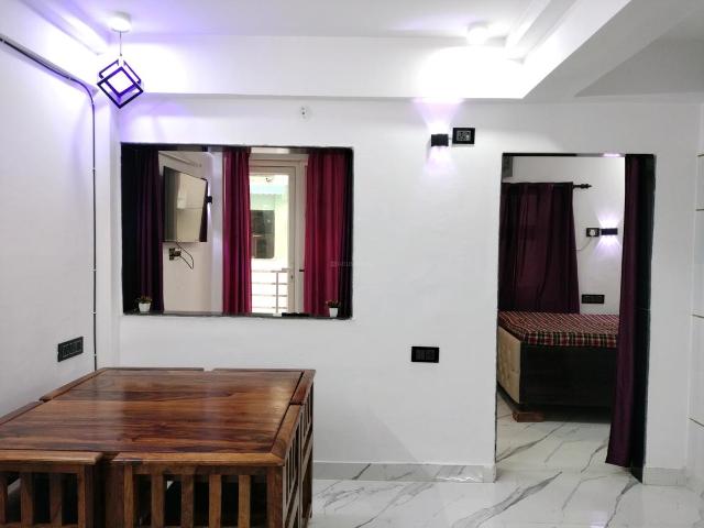 1 BHK Apartment in Sector 23B Dwarka for rent New Delhi. The reference number is 18153446