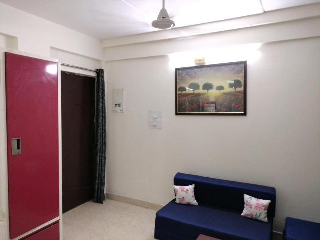1 BHK Apartment in Sector 23B Dwarka for rent New Delhi. The reference number is 20359072