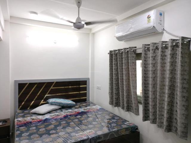 1 BHK Apartment in Sector 23B Dwarka for rent New Delhi. The reference number is 20605108