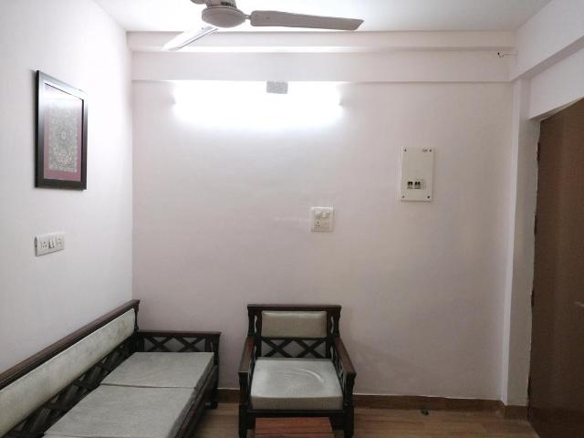 1 BHK Apartment in Sector 23B Dwarka for rent New Delhi. The reference number is 20605297