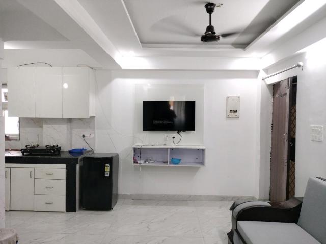 1 BHK Apartment in Sector 23B Dwarka for rent New Delhi. The reference number is 20605643