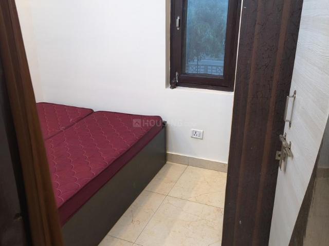 1 BHK Apartment in Sector 23B Dwarka for rent New Delhi. The reference number is 20600225