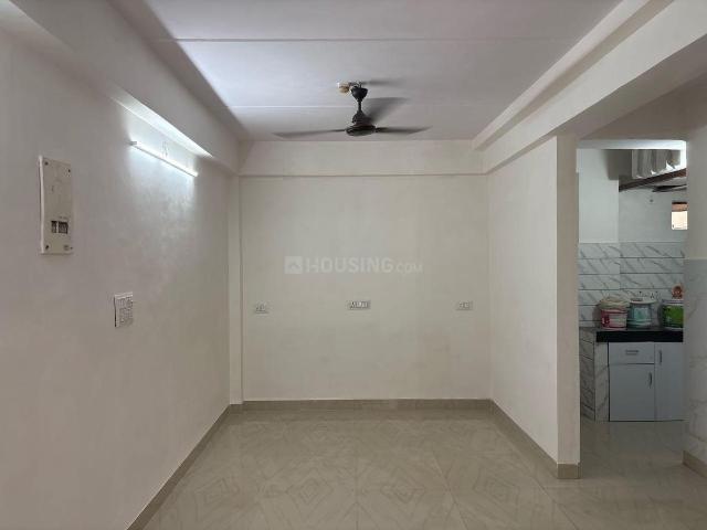 1 BHK Apartment in Sector 23B Dwarka for rent New Delhi. The reference number is 20641017