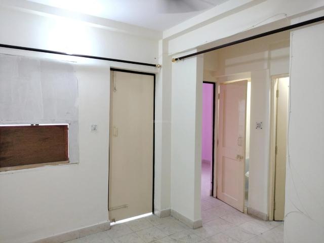 1 BHK Apartment in Sector 23B Dwarka for resale New Delhi. The reference number is 19585271