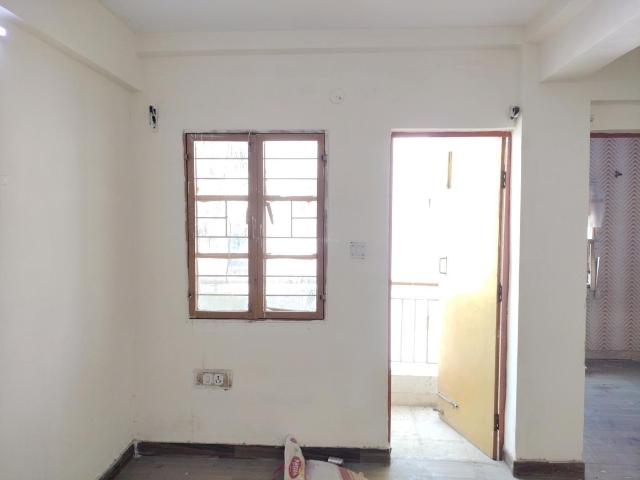 1 BHK Apartment in Sector 23B Dwarka for resale New Delhi. The reference number is 20420092
