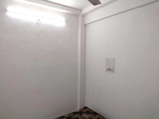 1 BHK Apartment in Sector 23B Dwarka for resale New Delhi. The reference number is 20305829