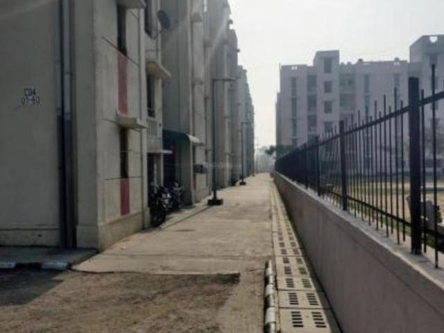 1 BHK Apartment in Sector 35 Rohini for resale North West Delhi. The reference number is 10114463