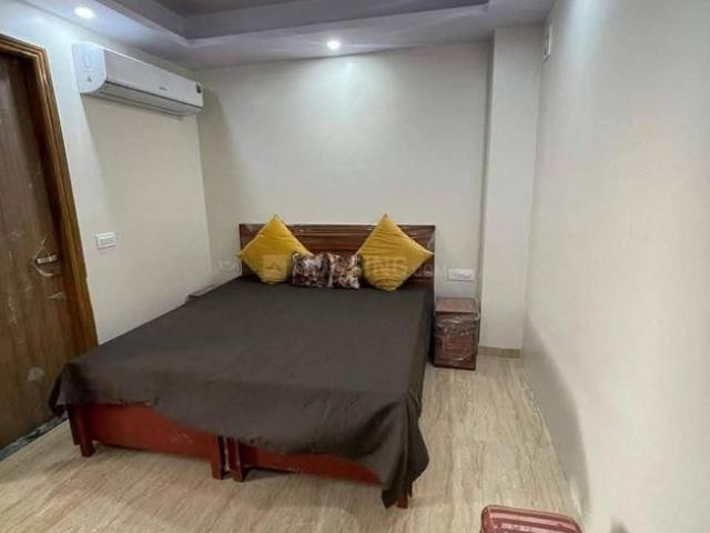 1 BHK Apartment in Sector 31 for rent Gurgaon. The reference number is 19300947