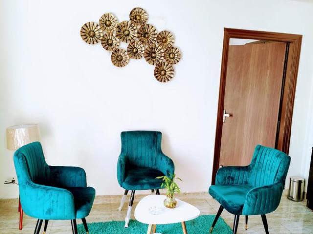 1 BHK Apartment in Sector 49 for rent Gurgaon. The reference number is 20521370