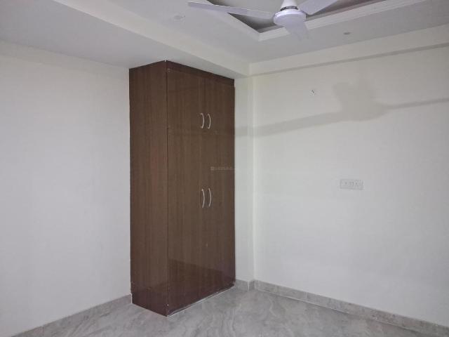 1 BHK Apartment in Sector 49 for resale Noida. The reference number is 20402381