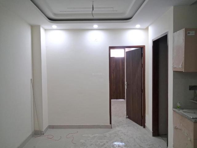 1 BHK Apartment in Sector 49 for resale Noida. The reference number is 20352556