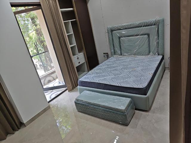 1 BHK Apartment in Sector 43 for rent Gurgaon. The reference number is 20567348