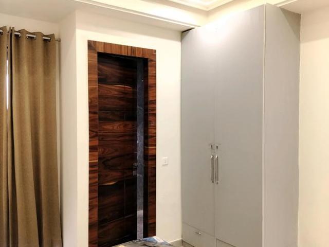 1 BHK Apartment in Sector 55 for rent Gurgaon. The reference number is 20193660