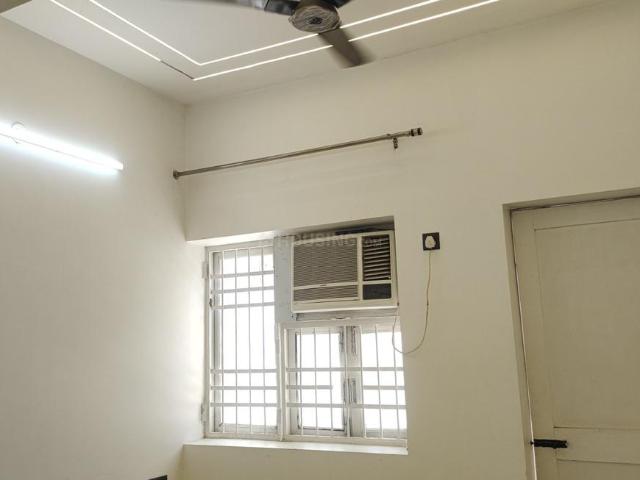 1 BHK Apartment in Sector 52 for rent Gurgaon. The reference number is 20201774