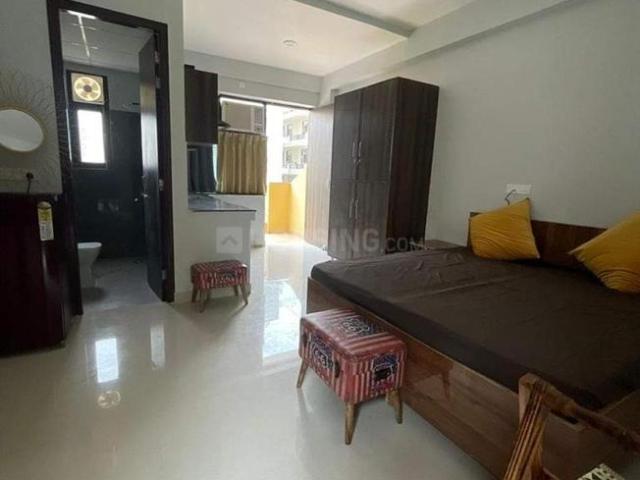 1 BHK Apartment in Sector 52 for rent Gurgaon. The reference number is 20229358