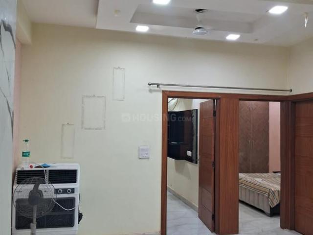 1 BHK Apartment in Sector 52 for resale Noida. The reference number is 20216241