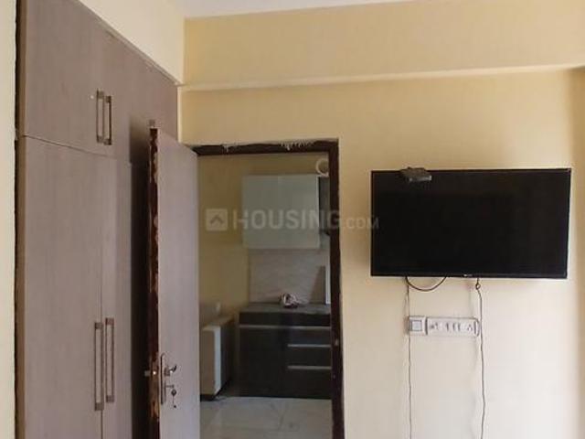 1 BHK Apartment in Sector 62 for rent Gurgaon. The reference number is 19800698