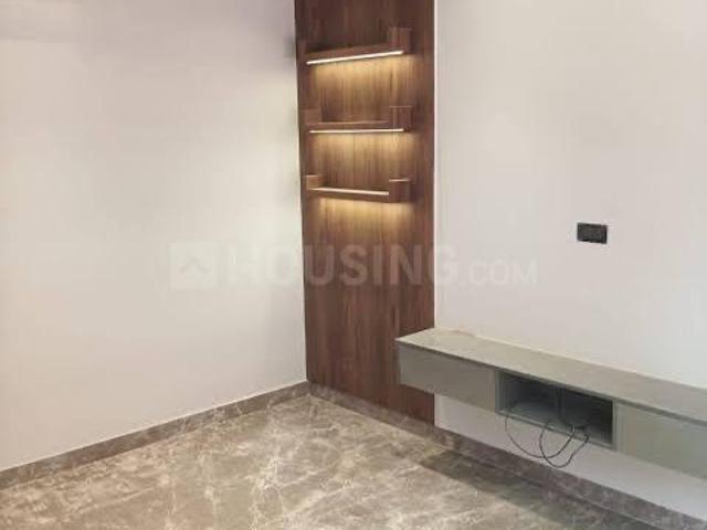 1 BHK Apartment in Sector 74 for resale Noida. The reference number is 19848618