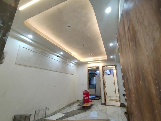 1 BHK Apartment in Sector 74 for resale Noida. The reference number is 20401797
