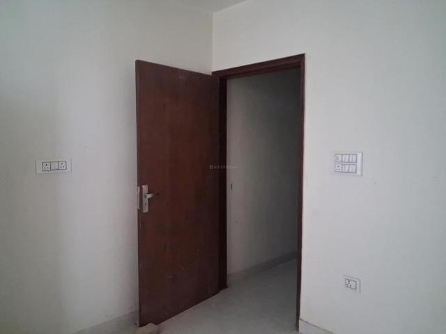 1 BHK Apartment in Sector 74 for resale Noida. The reference number is 20689790