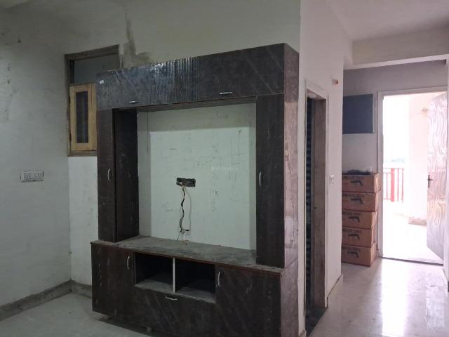 1 BHK Apartment in Sector 74 for resale Noida. The reference number is 20972614