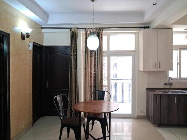 1 BHK Apartment in Sector 76 for rent Noida. The reference number is 18194383