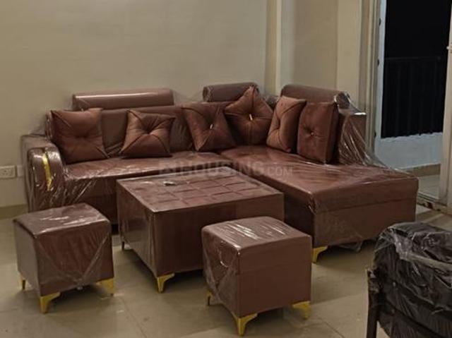 1 BHK Apartment in Sector 77 for rent Noida. The reference number is 20459568