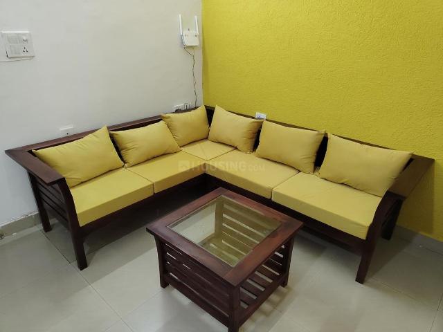 1 BHK Apartment in Sector 77 for rent Noida. The reference number is 20692806