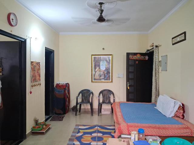 1 BHK Apartment in Sector 70 for resale Noida. The reference number is 20064956