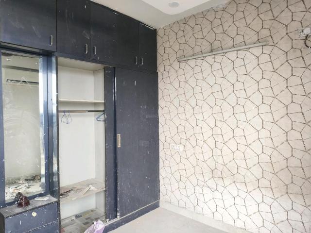1 BHK Apartment in Sector 71 for rent Gurgaon. The reference number is 20537070