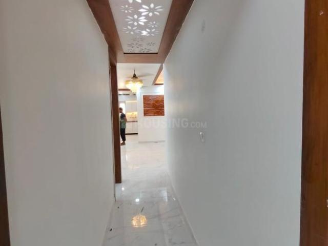 1 BHK Apartment in Sector 72 for resale Noida. The reference number is 19949567