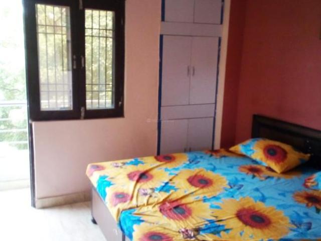 1 BHK Apartment in Sector 73 for resale Noida. The reference number is 10405731