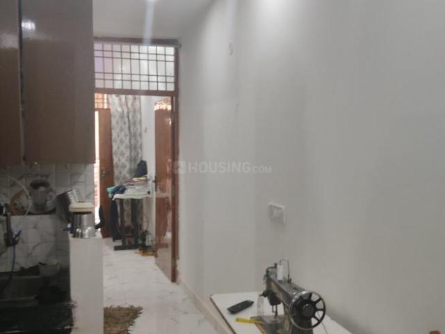 1 BHK Apartment in Sector 72 for resale Noida. The reference number is 16991568