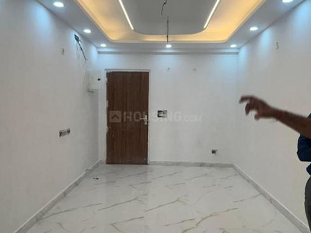 1 BHK Apartment in Sector 73 for resale Noida. The reference number is 17561144