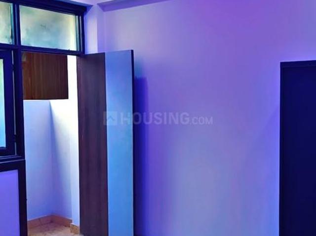 1 BHK Apartment in Sector 73 for resale Noida. The reference number is 17611688