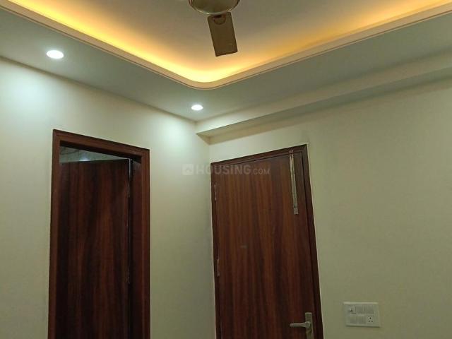 1 BHK Apartment in Sector 73 for resale Noida. The reference number is 19412909