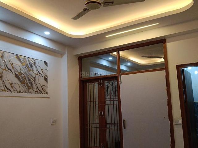 1 BHK Apartment in Sector 73 for resale Noida. The reference number is 19512604