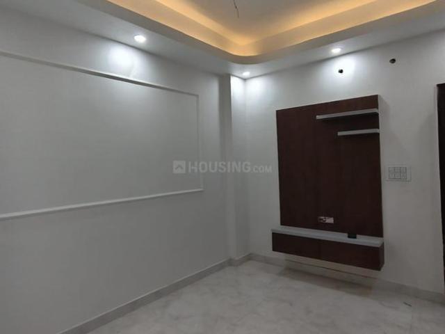 1 BHK Apartment in Sector 73 for resale Noida. The reference number is 20401725