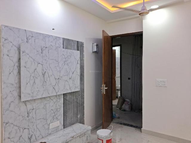1 BHK Apartment in Sector 73 for resale Noida. The reference number is 20455885