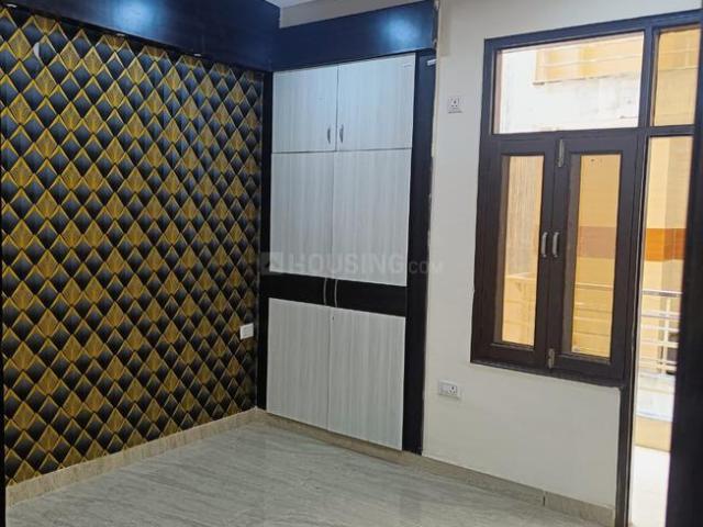 1 BHK Apartment in Sector 73 for resale Noida. The reference number is 20223734