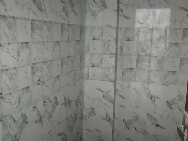 1 BHK Apartment in Sector 73 for resale Noida. The reference number is 20240237