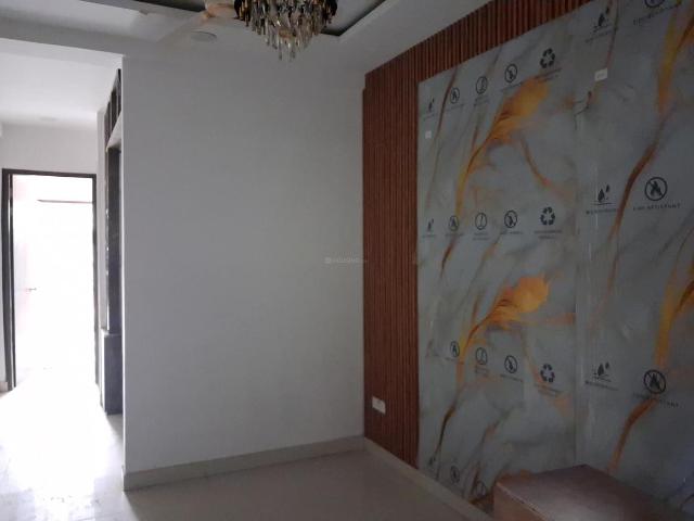1 BHK Apartment in Sector 73 for resale Noida. The reference number is 20345198