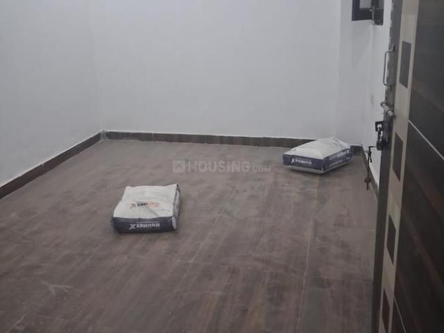 1 BHK Apartment in Sector 73 for resale Noida. The reference number is 20346748