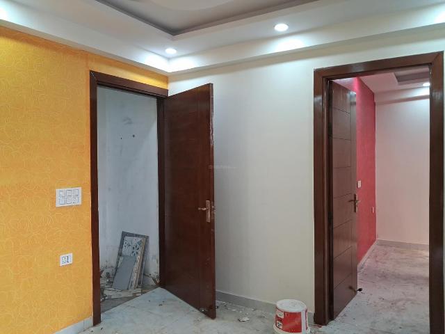 1 BHK Apartment in Sector 73 for resale Noida. The reference number is 20373393