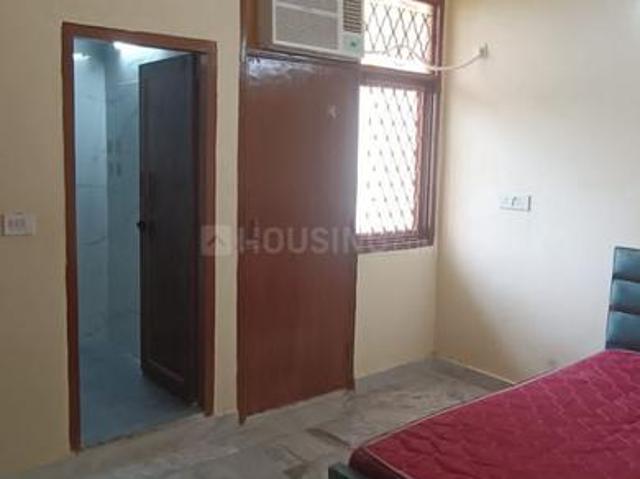 1 BHK Apartment in Sector 7 Dwarka for rent New Delhi. The reference number is 20462361