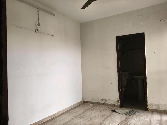 1 BHK Apartment in Sector 84 for resale Gurgaon. The reference number is 20190135