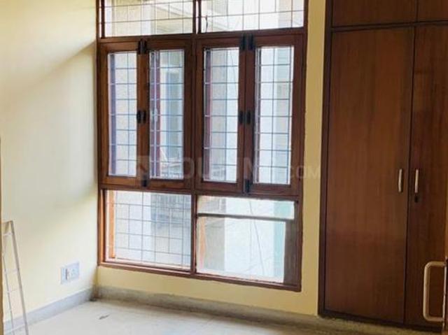 1 BHK Apartment in Sector 82 for resale Noida. The reference number is 20069015